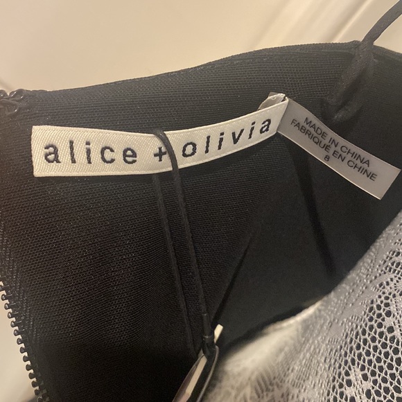 Alice and Olivia Havana cut out dress size 8 NWT - Picture 8 of 8